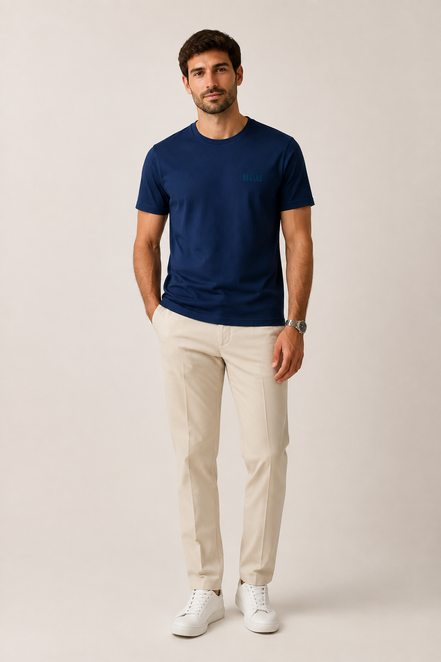 Essential T-Shirt — Crest