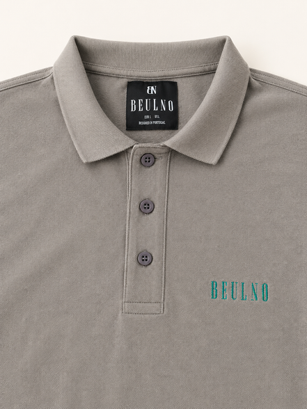 Polo Structured Crest cinzento — detalhe da etiqueta interna