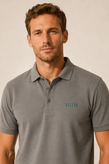 Polo Structured Crest cinzento — detalhe frontal