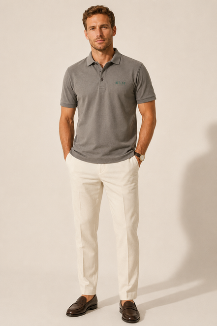 Polo Structured Crest cinzento — modelo de frente