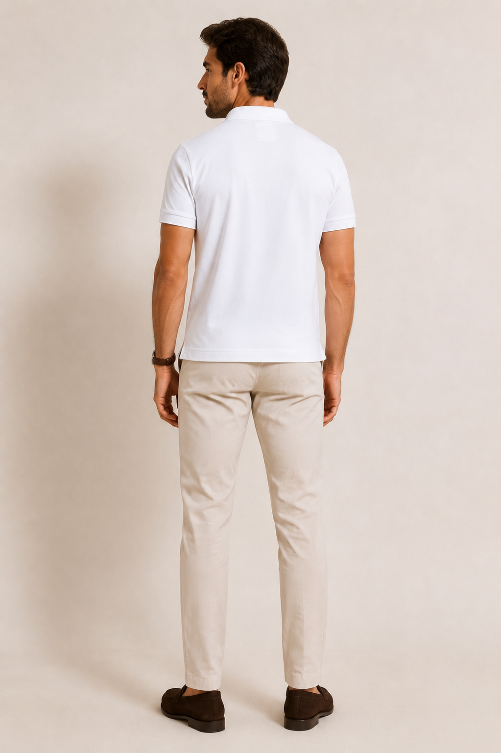 Polo Structured Crest branco — modelo de costas