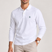 Essential Long Sleeve Polo — Signature em Branco — modelo, vista frontal a meio corpo